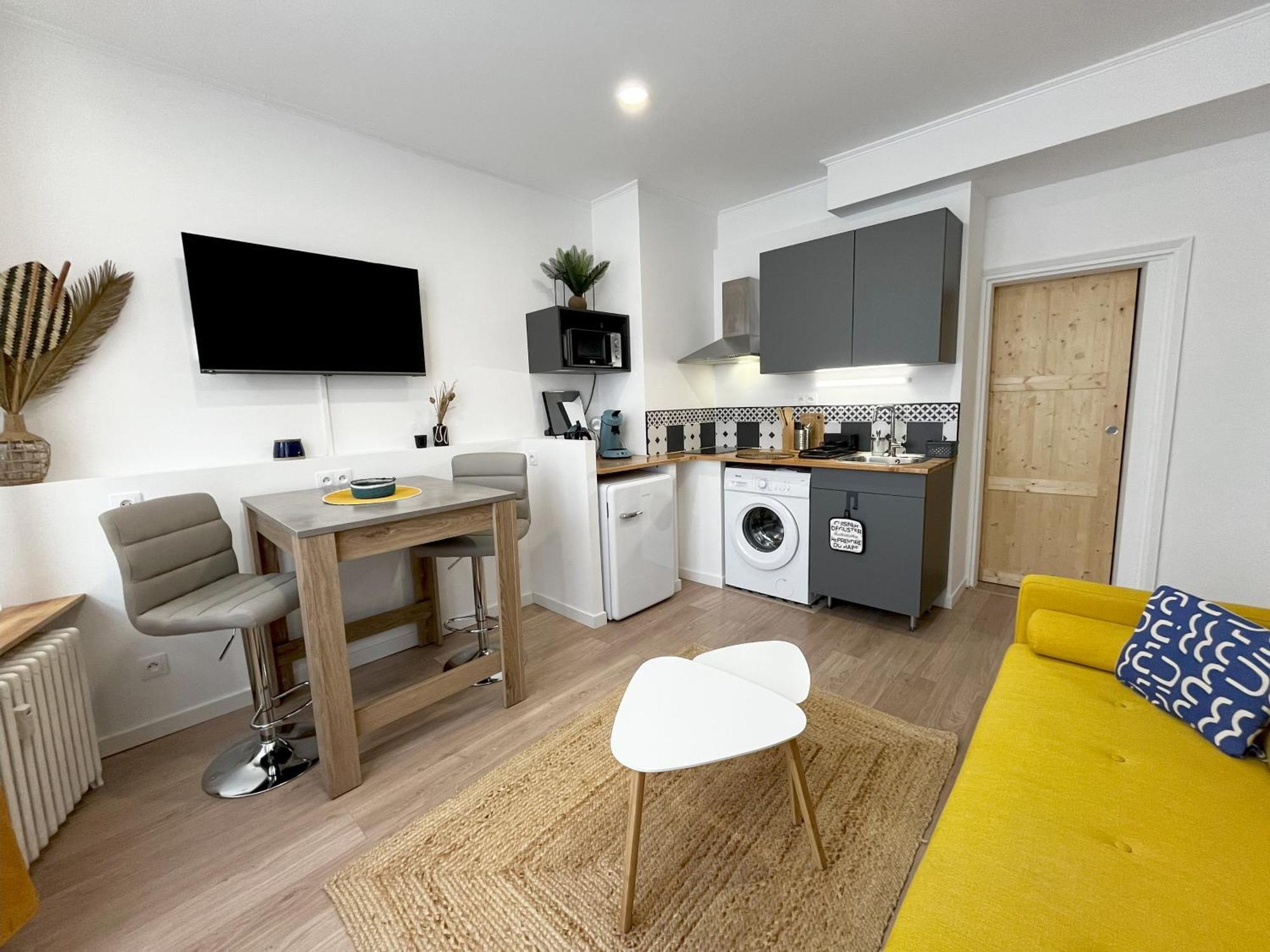 Le Cosmopolite • Hyper Centre • Calme • Proche Gare Apartamento Châteauroux Exterior foto